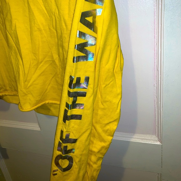 Vans Crop Top - Picture 4 of 4